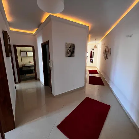 Lägenhet Naxxar Spacious 3-Bedroom Home With Private Roof By Malta Weekend *